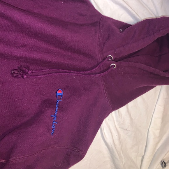 Sweatshirt - Picture 2 of 3